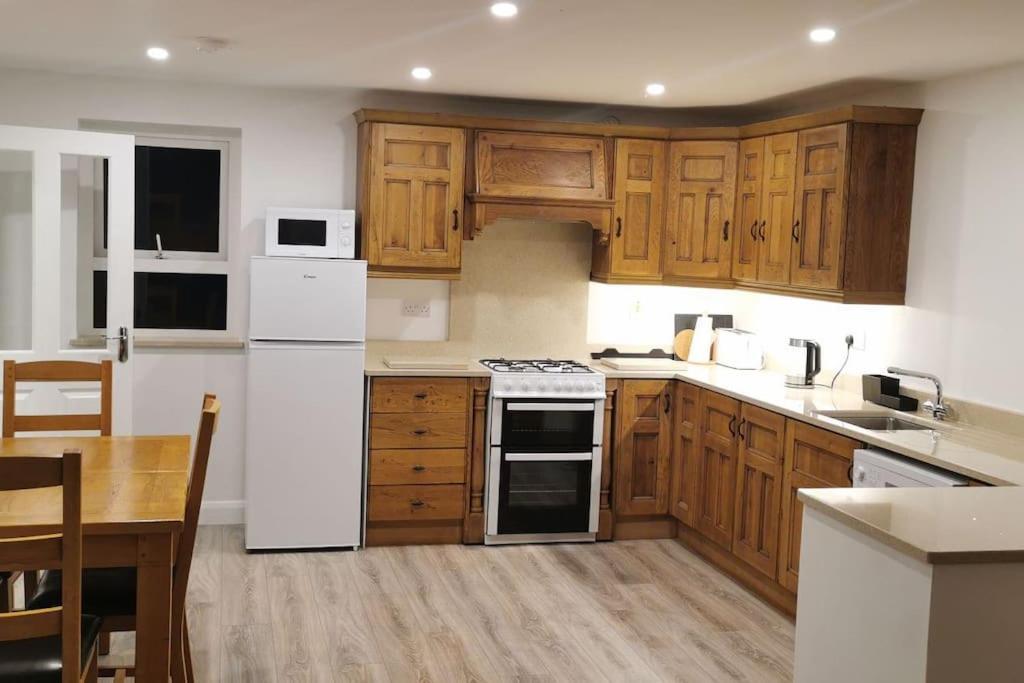 Ocean Valley View Apartment Killybegs Exteriör bild